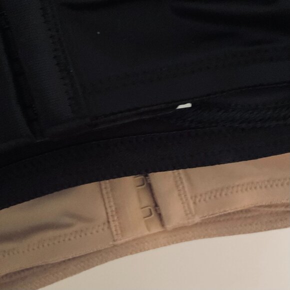 WARNERS Women's 2-Pack Wire-Free Bras NWT Size 38C - Picture 3 of 8